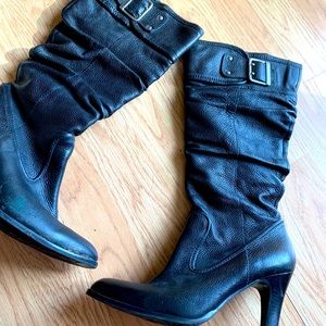 Black leather boots size 8